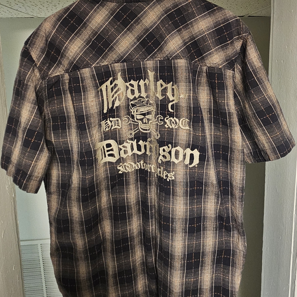 Harley-Davidson Men's Black and Beige Plaid Shirt